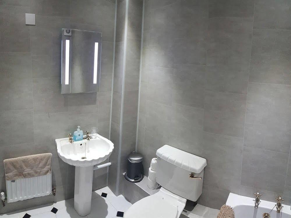 Stranmillis Court Apartment Белфаст Экстерьер фото